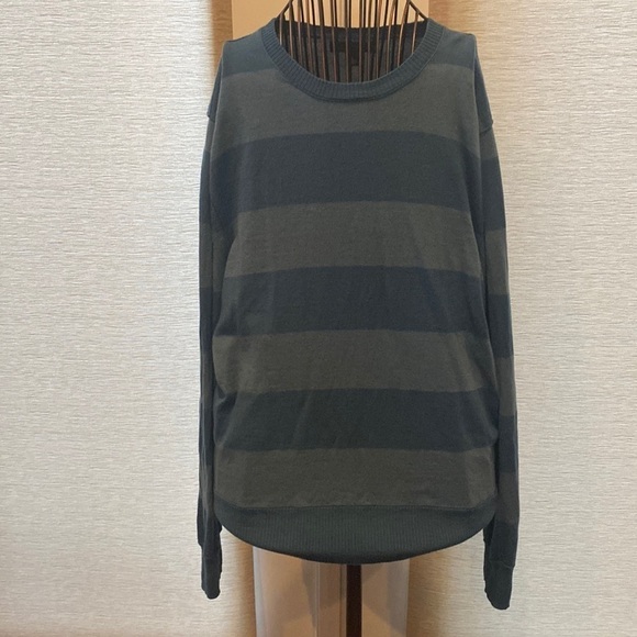 Banana Republic blue Striped Extra Fine Merino wool sweater - Picture 2 of 6